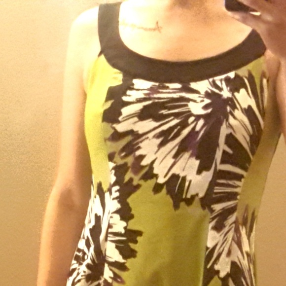 GORGEOUS AND BOLD - Picture 3 of 5